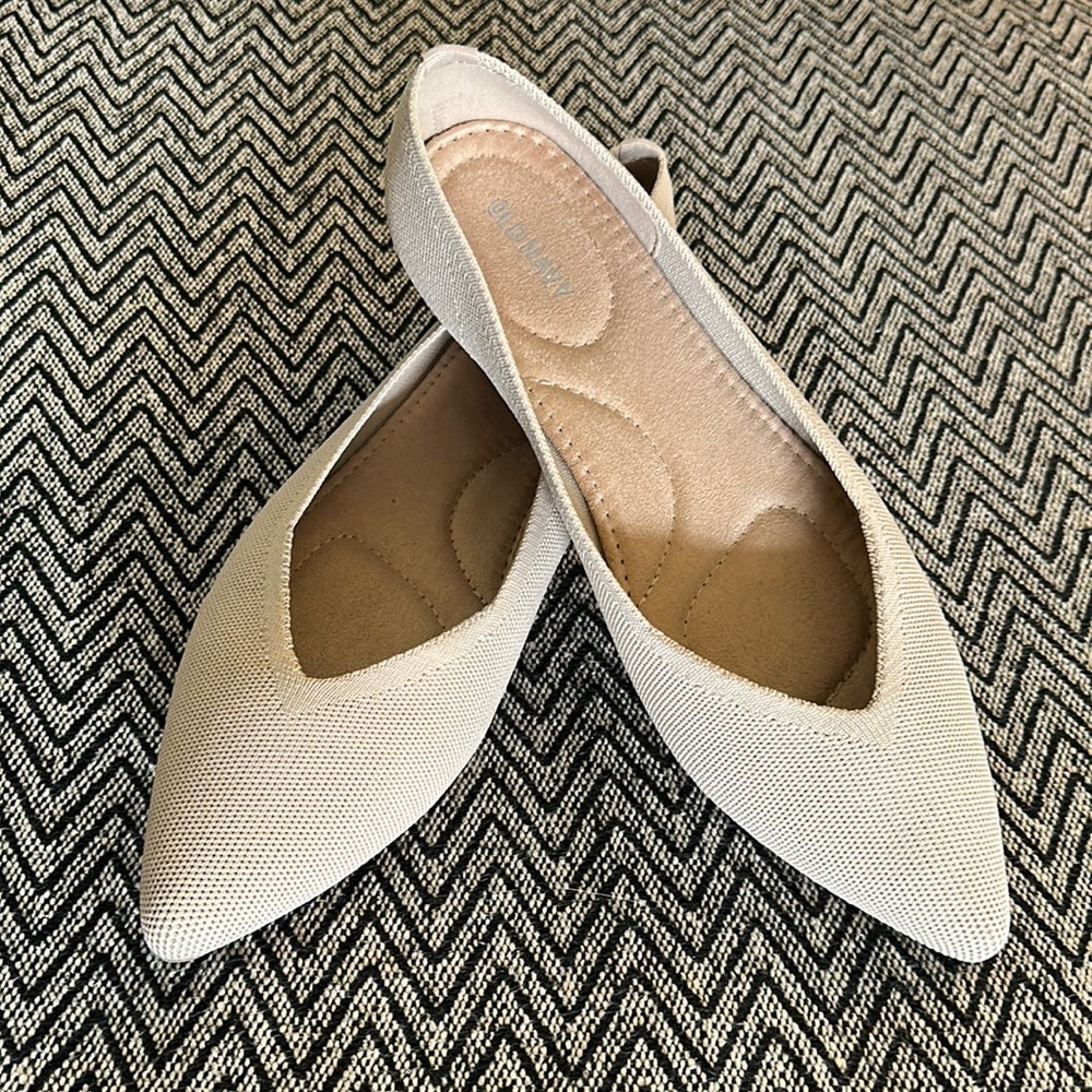 SOLD Old Navy Knit Flats